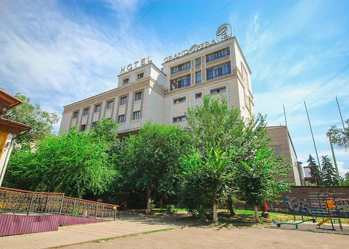 Grand Opera Hotel