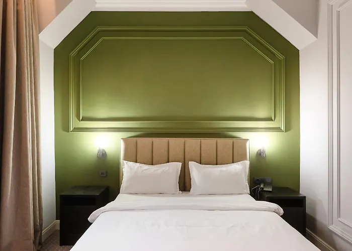Grand Opera Hotel
