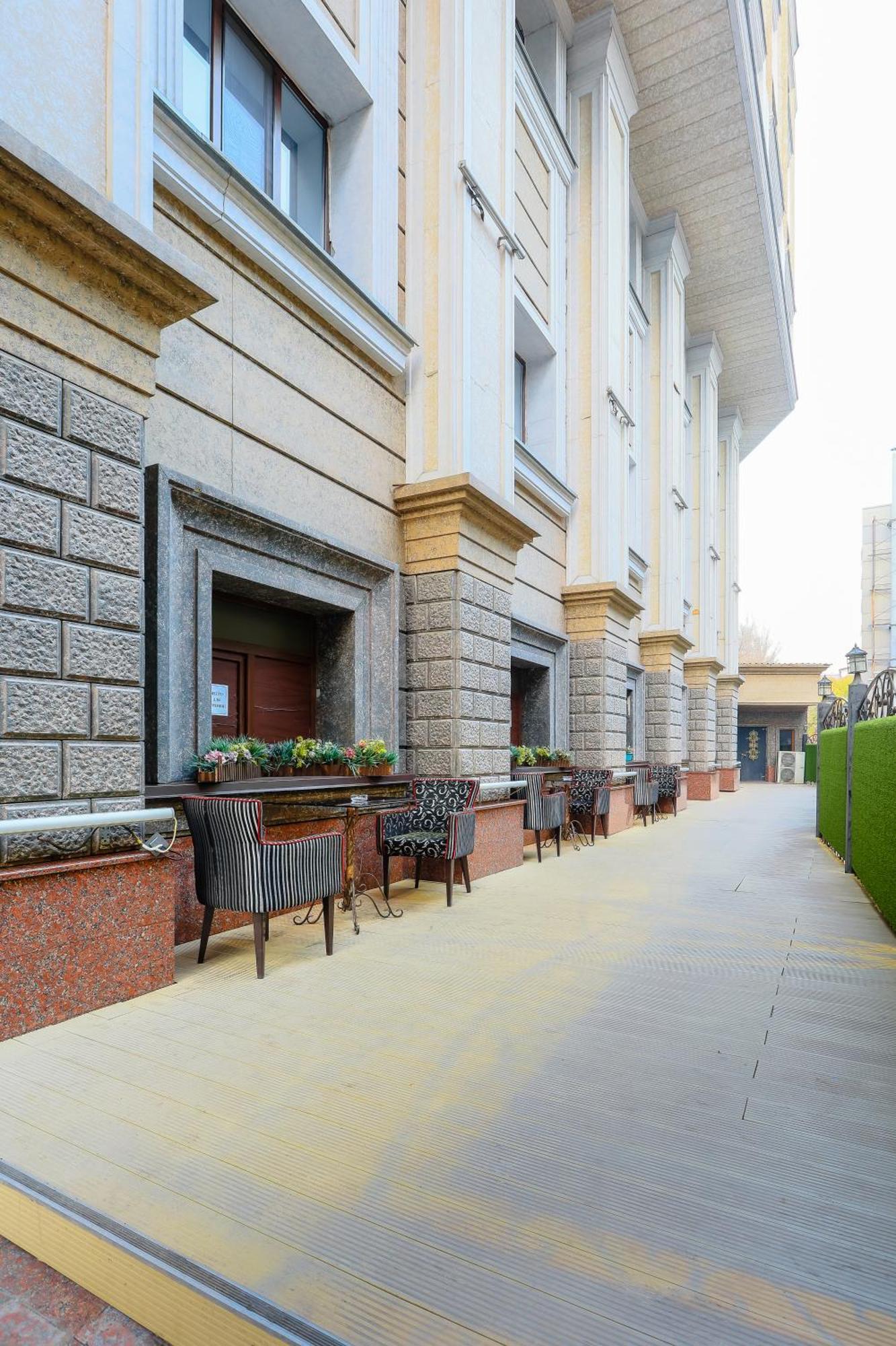 Grand Opera Almaty