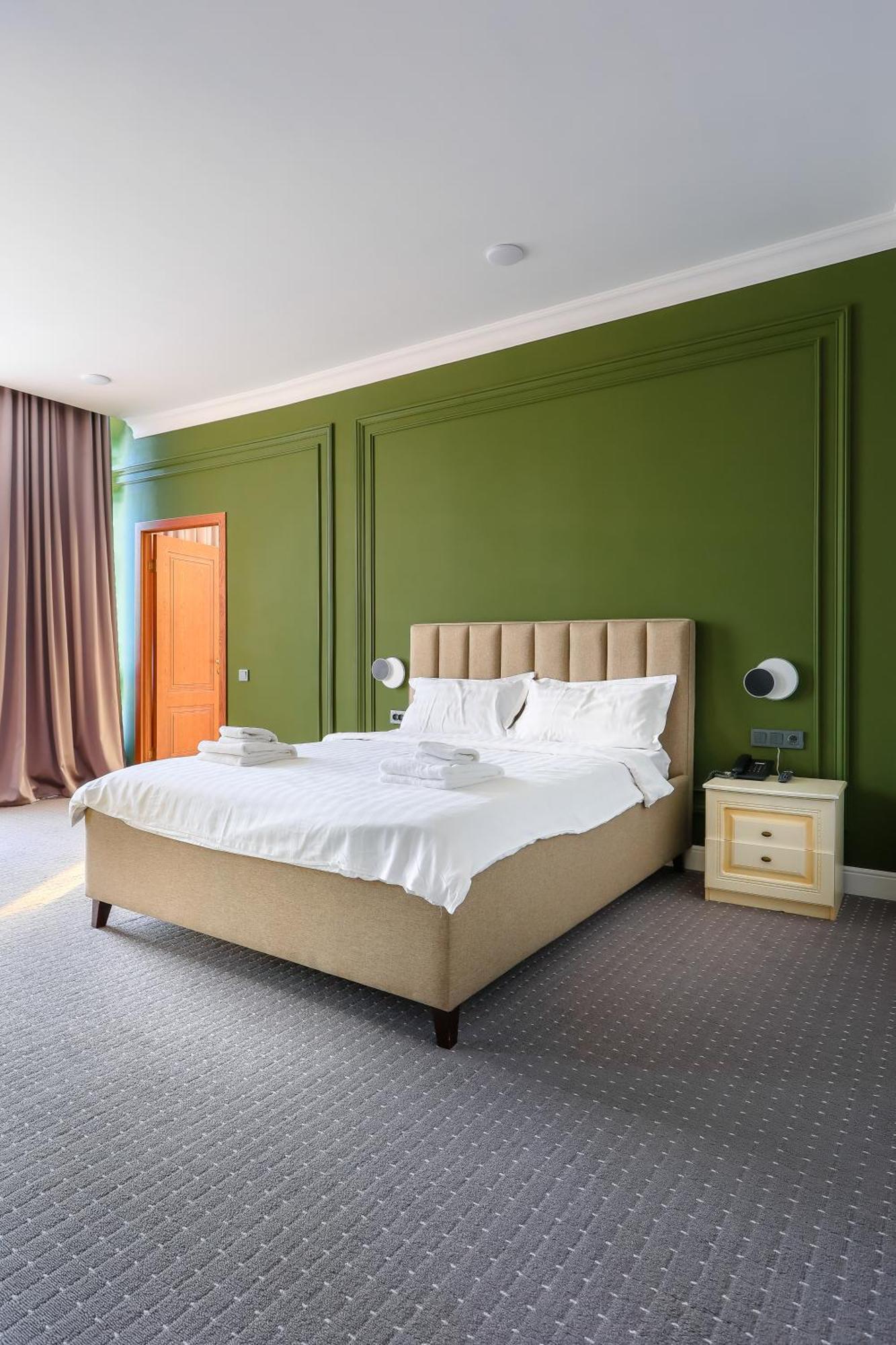 Grand Opera 4* Koktobe